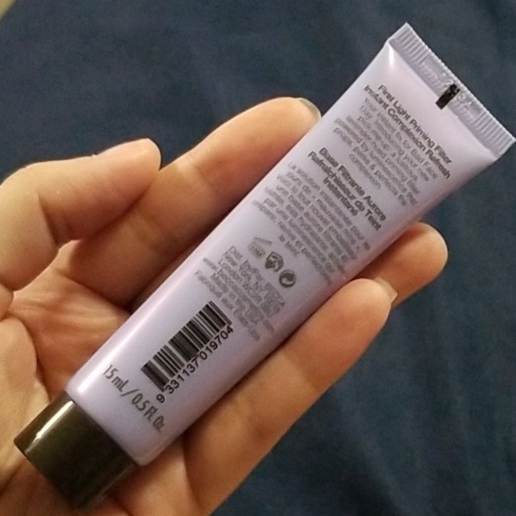 Becca travel Size First Light Priming Filter - Picture 2 of 3